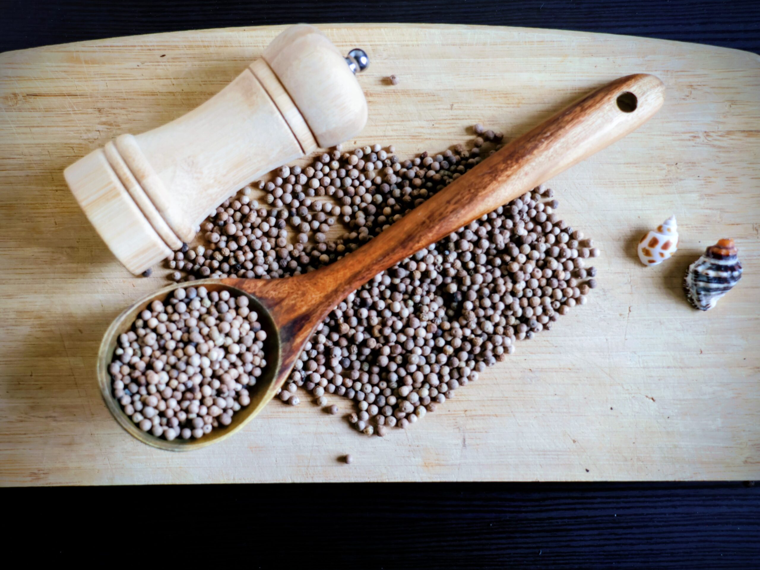 Whole White Peppercorn 100g - Image 3