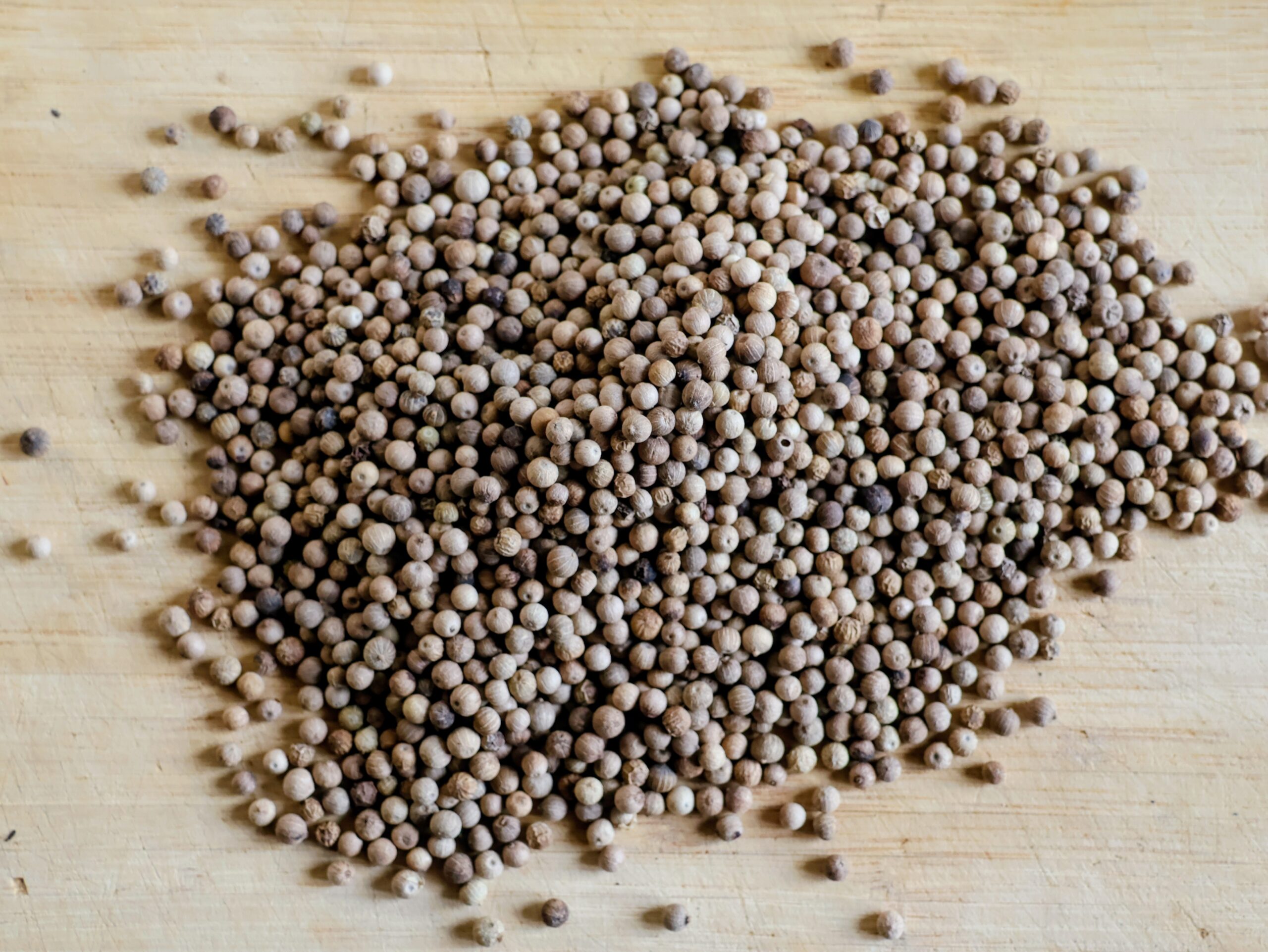Whole White Peppercorn 100g - Image 4